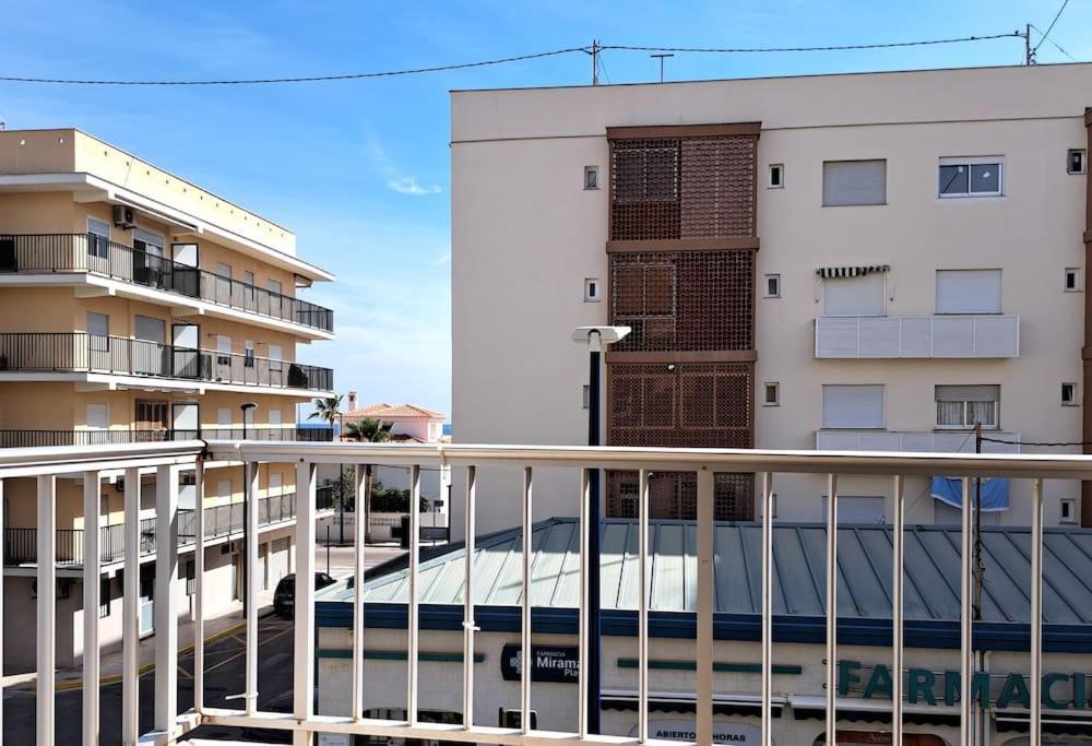 Amplio Piso Con Terraza A 50 M De Playa Miramar Lejlighed Eksteriør billede